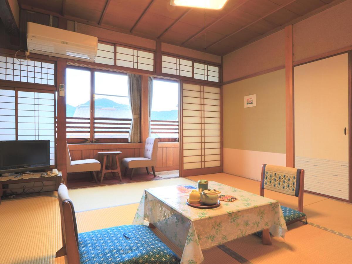 丰冈市 扇屋旅馆酒店 外观 照片