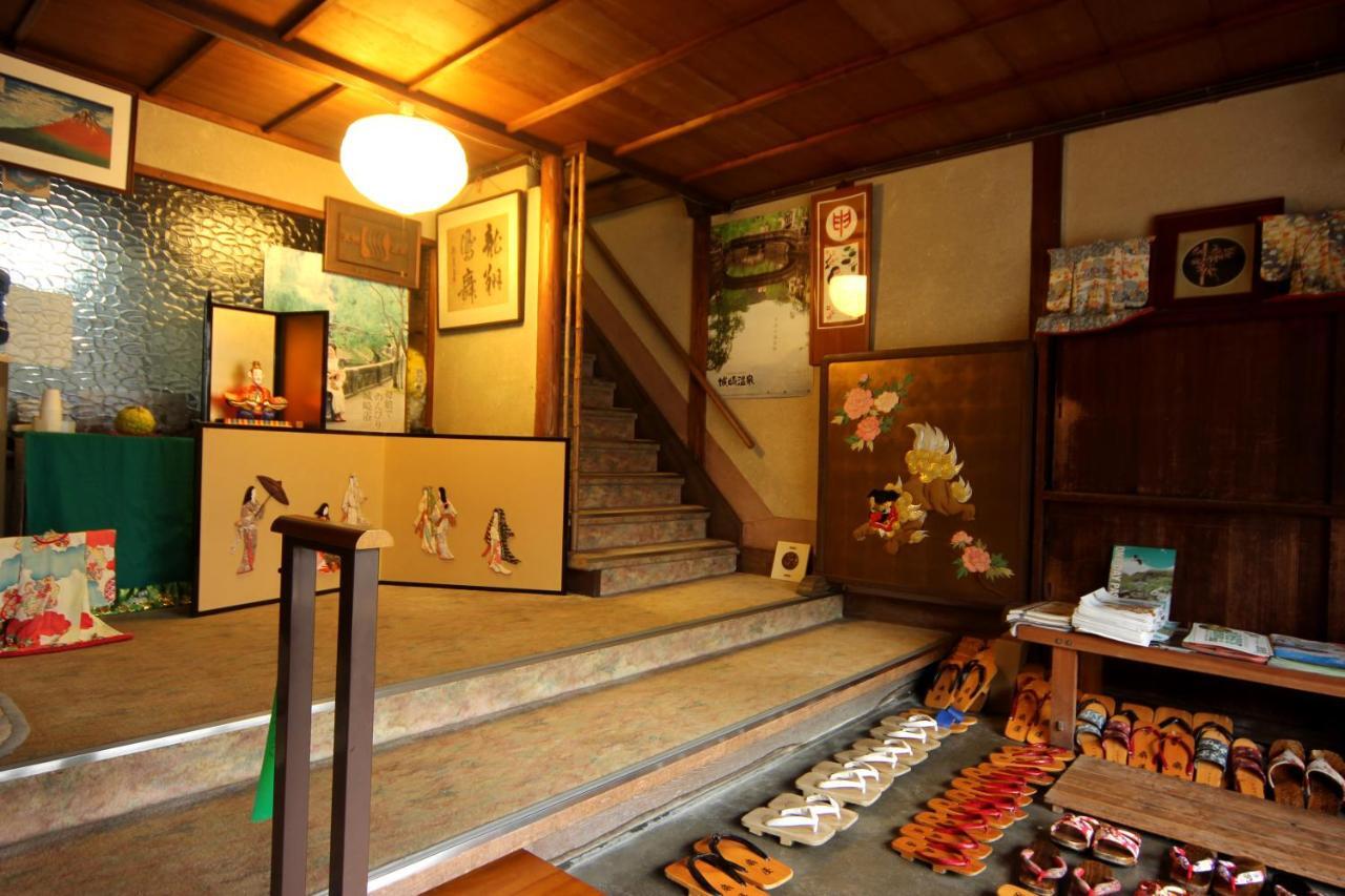 丰冈市 扇屋旅馆酒店 外观 照片